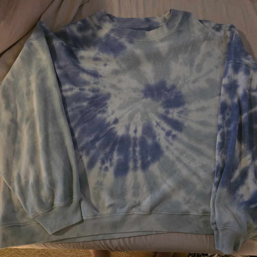 American Eagle Outfitters Blue Tie Dye Crew Neck Sweater